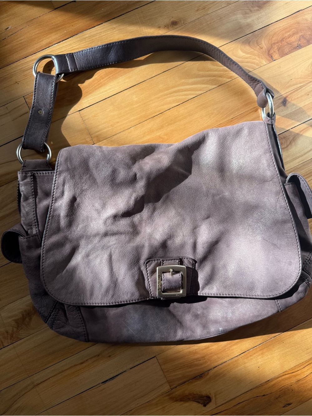 Vintage Juicy Couture 100% Leather Messenger Shoulder Bag